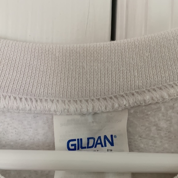 White Crewneck - Picture 4 of 4
